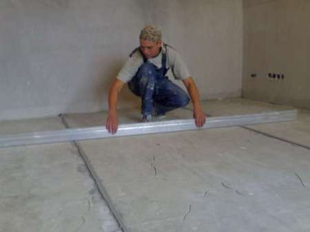 Ремонт стяжки бетонного пола, как правильно заделать дыру